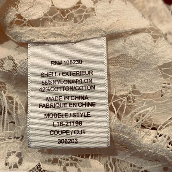 Joie Elvia Lace Button-Back Top Size XS - Picture 6 of 8